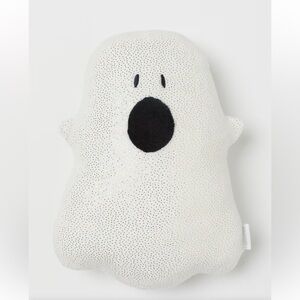 H&M Home White Ghost Plush NWT